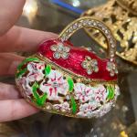 جای جواهری خاص 